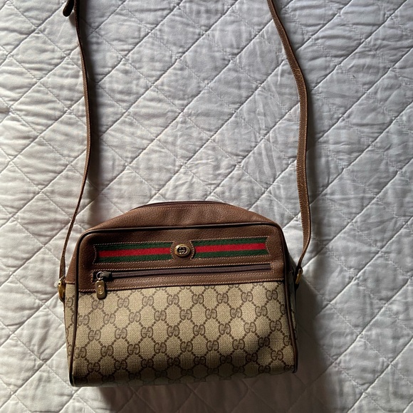 Gucci bag - Picture 4 of 13